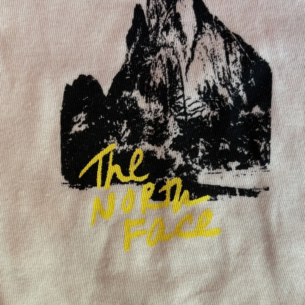 The North Face White Short-Sleeve Tee with Mountain Pocket Graphic